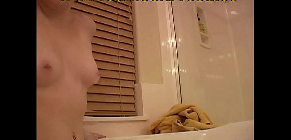  Teen Soaping Tits And Pussy